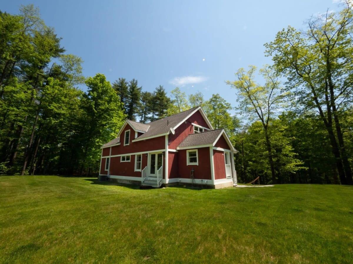 Berkshire Vacation Rentals: Peaceful Post And Beam Loft Sleeps 9 New Marlborough Exterior photo